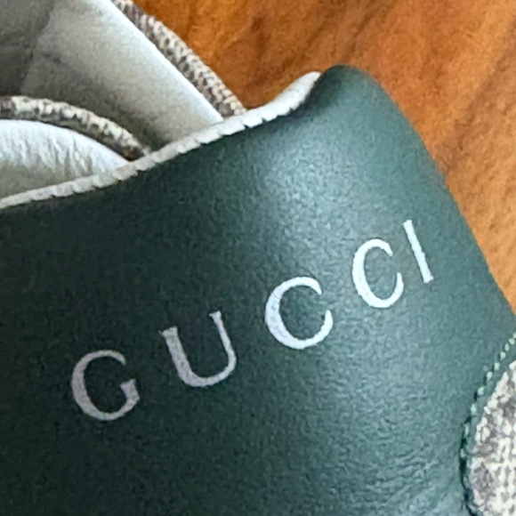 Gucci Women's Gucci Ace sneaker with Web, 
Beige and ebony Supreme,NEW - Picture 5 of 17